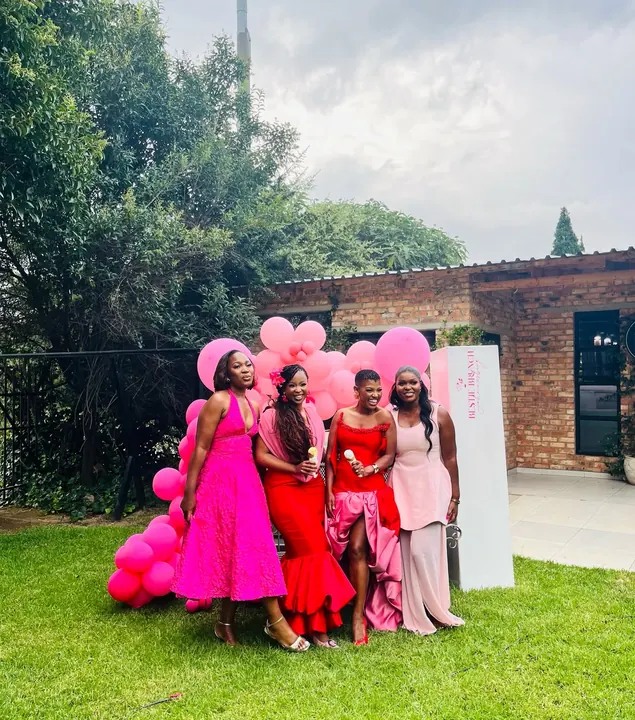 Bridal party enjoying Bellas Gelato